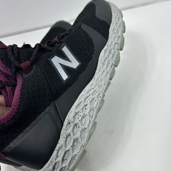New Balance Fresh Foam Trailbuster Women's Size 8 Black Gray Purple Trails Hike - Picture 5 of 15